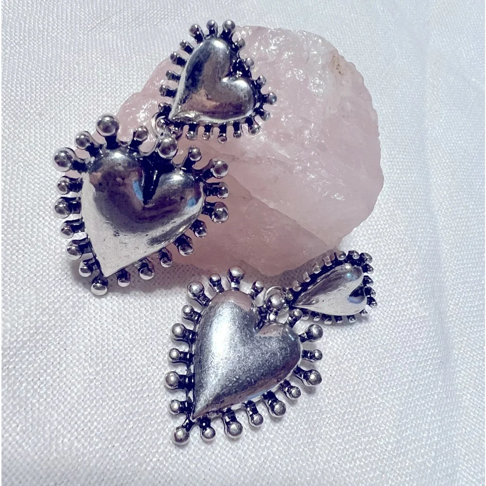 🆕 heart ♥️ silver plated‎ earrings